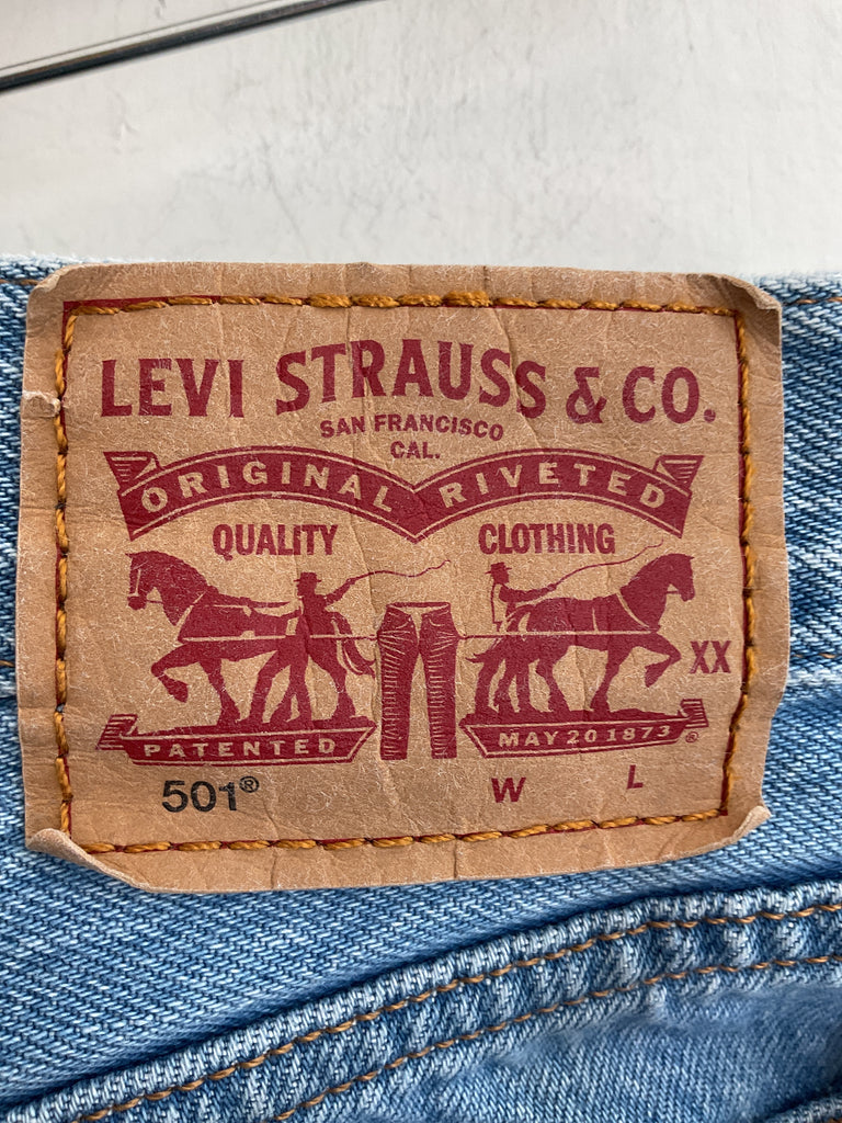 LOOP  - Levi’s 501 Jeans (#54)