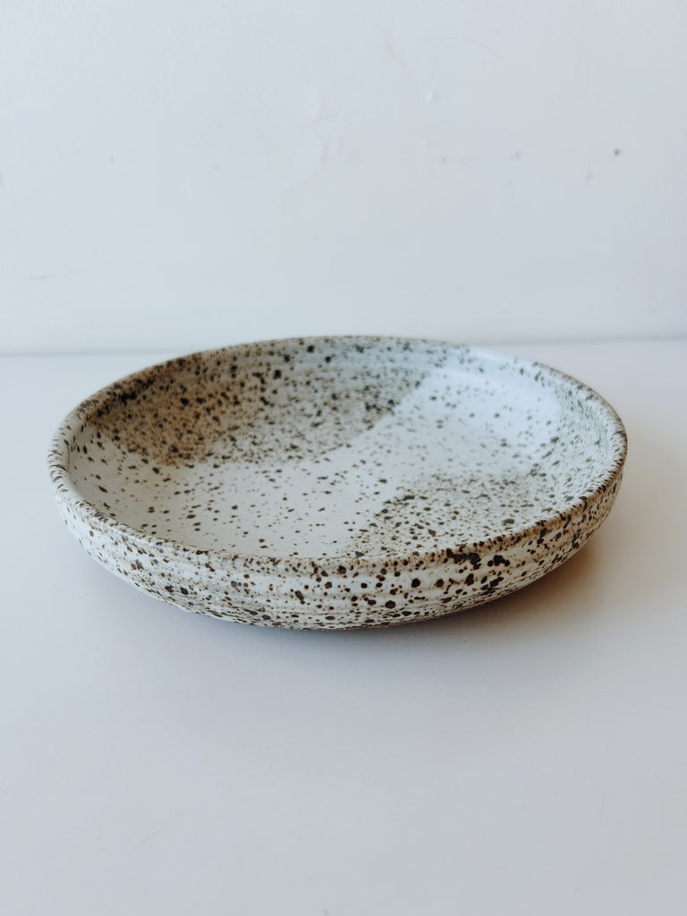 Colleen Hennessey - Shallow Dinner Bowl, Heavy Speckle, B