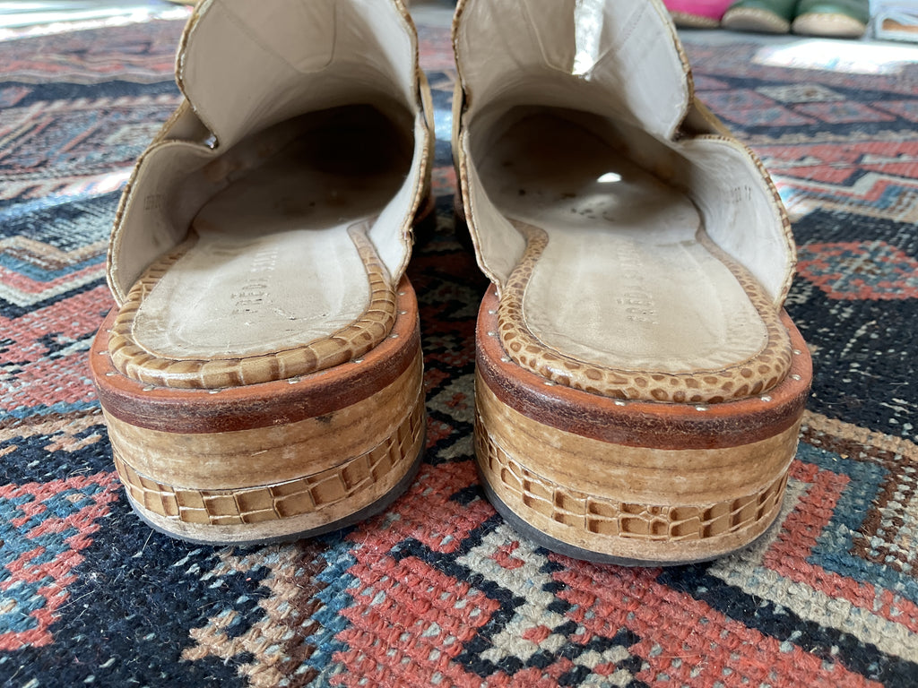 LOOP - Freda Salvador Mules Sz 11 (#360)