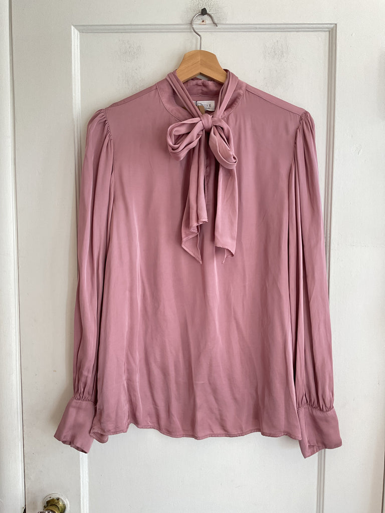 LOOP  -  Velvet by Graham & Spencer Gabrielle Blouse (#370) NWT