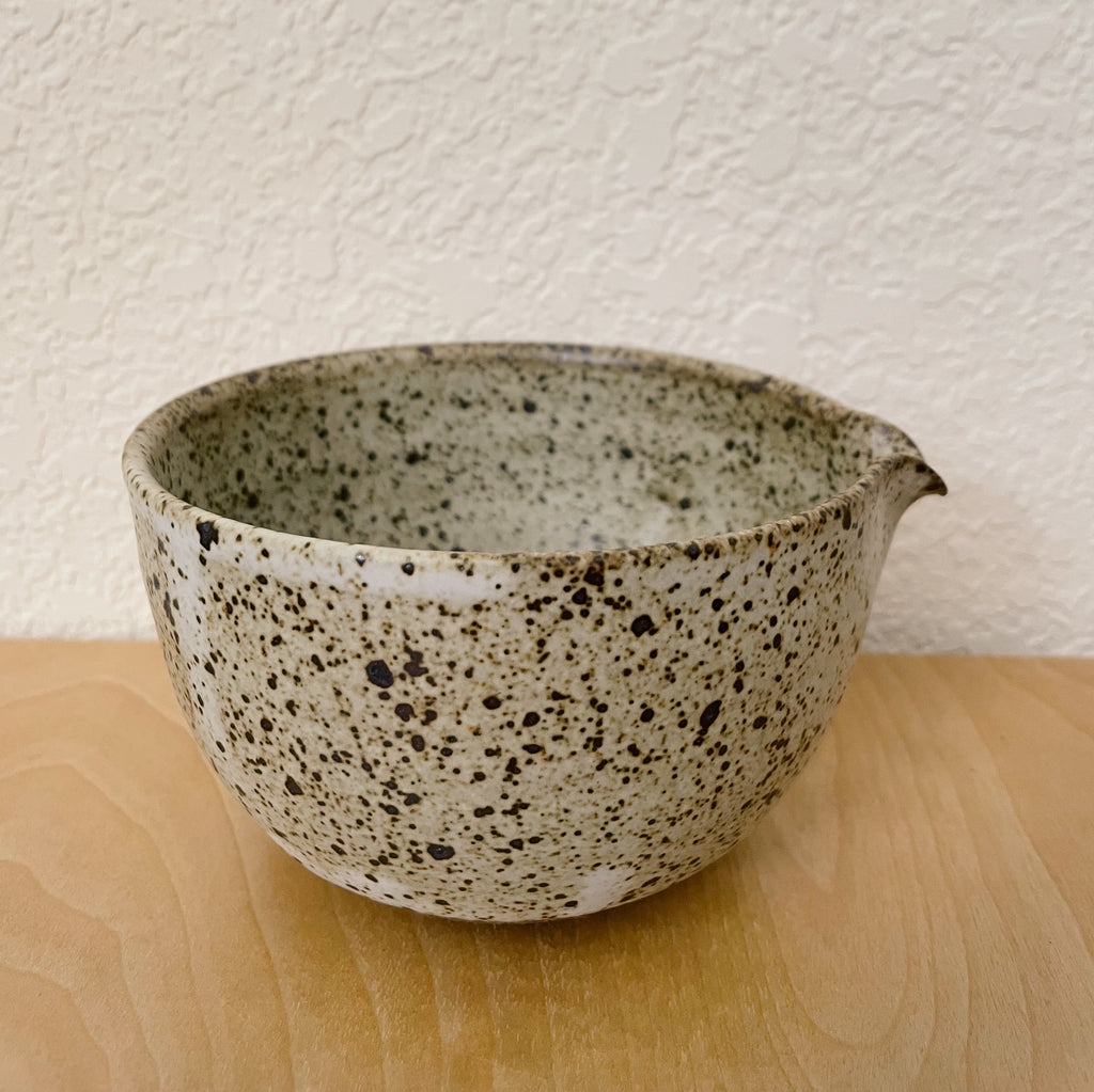 Kiyomi Koide - Katakuchi Bowl, Heavy Speckle
