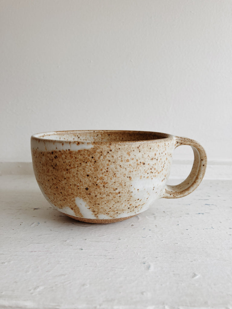 Kiyomi Koide - Round Latte Mug