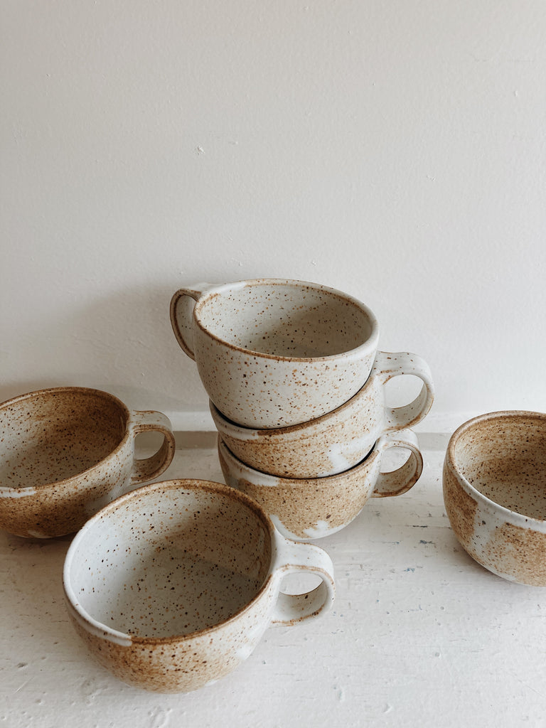 Kiyomi Koide - Round Latte Mug